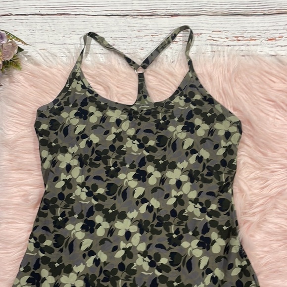 Outdoor Voices The Exercise Dress in Green Tea Tree Floral - Picture 6 of 11